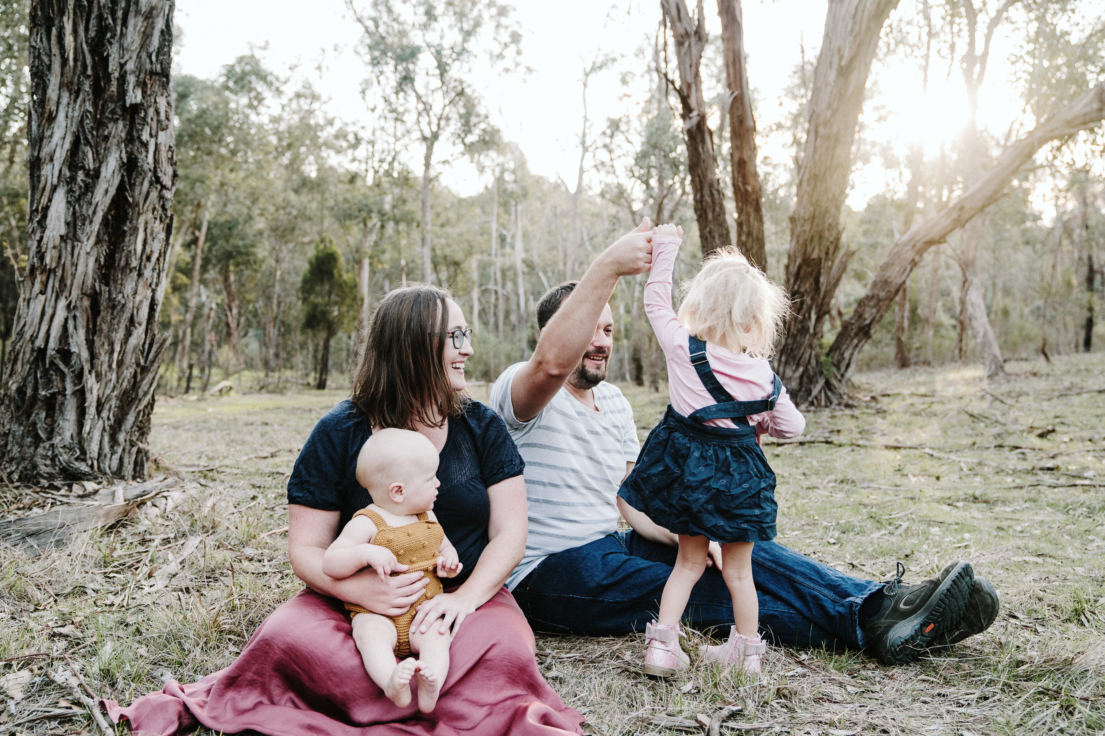 What to Wear for a Family Photo Session if you are Plus Size